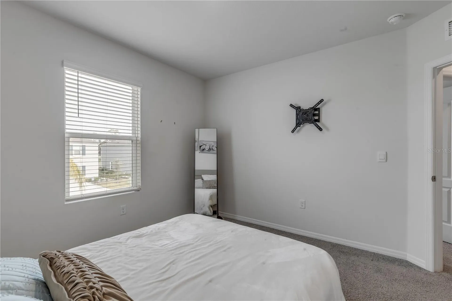 2724 Silver Canoe Drive Edgewater FL 32141