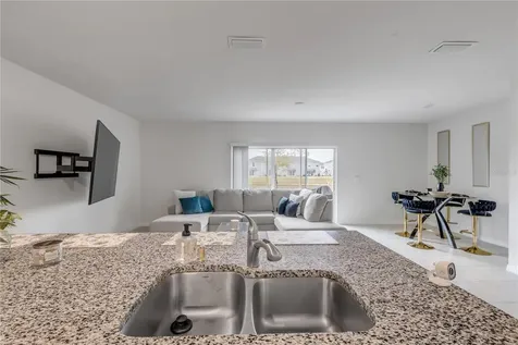 2724 Silver Canoe Drive Edgewater FL 32141