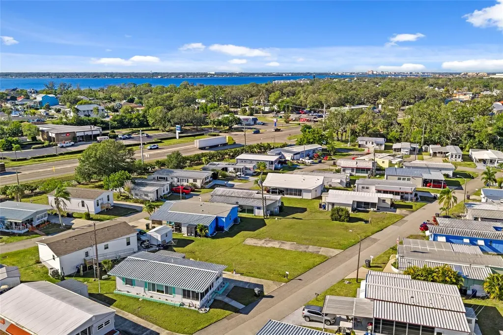 4117 11th Street E Ellenton FL 34222
