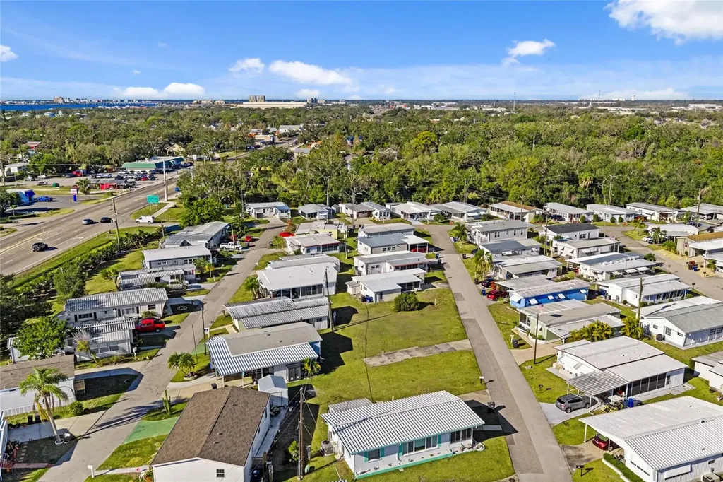 4117 11th Street E Ellenton FL 34222