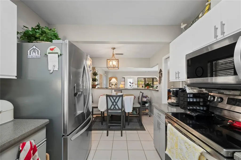11365 SW Essex Drive Lake Suzy FL 34269