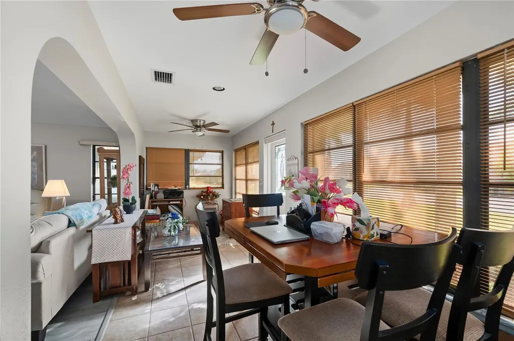 11365 SW Essex Drive Lake Suzy FL 34269