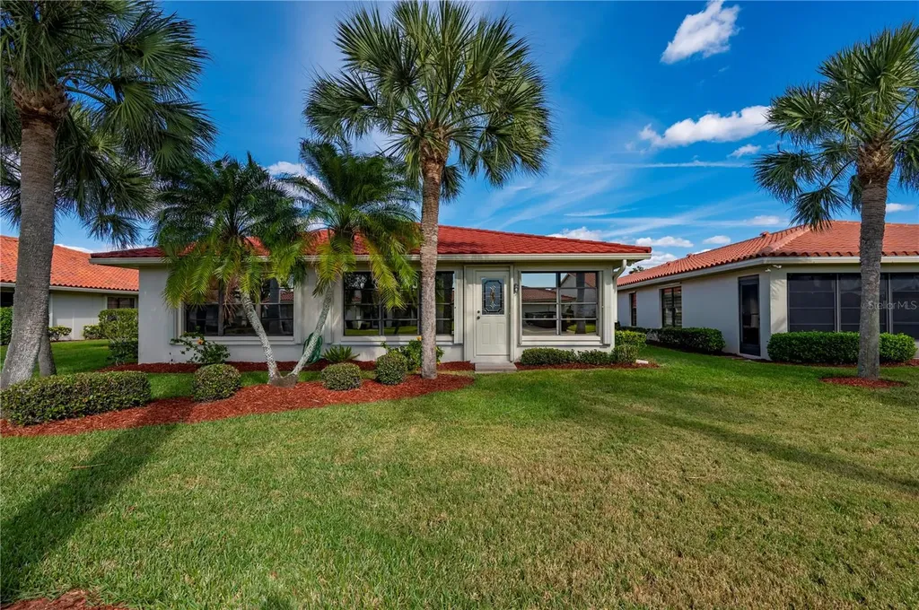 11365 SW Essex Drive Lake Suzy FL 34269