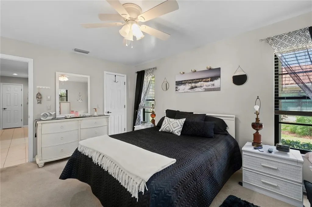 11365 SW Essex Drive Lake Suzy FL 34269