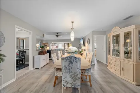 11365 SW Essex Drive Lake Suzy FL 34269