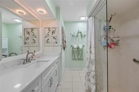 11365 SW Essex Drive Lake Suzy FL 34269