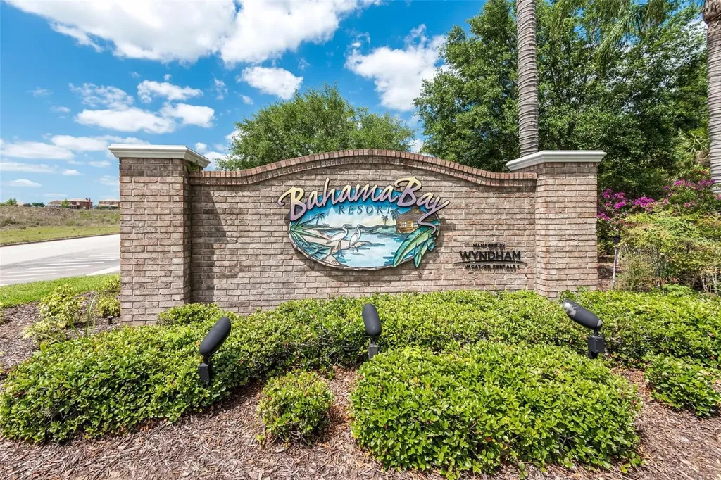 1014 Gran Bahama Boulevard Davenport FL 33837