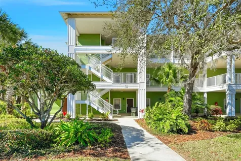 1014 Gran Bahama Boulevard Davenport FL 33837