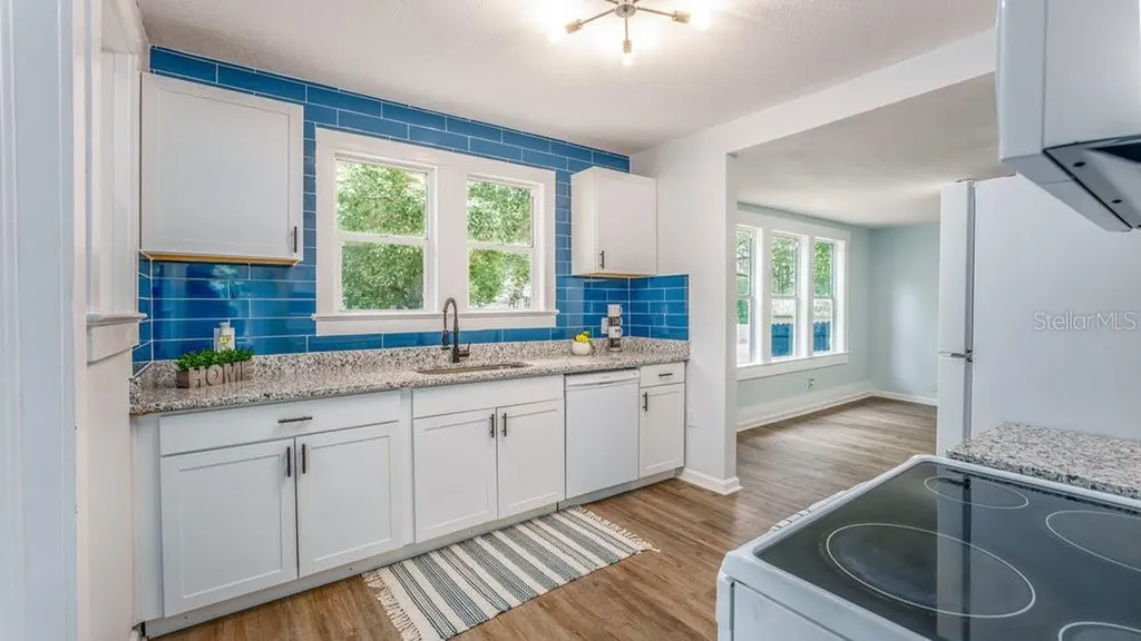 912 E Carolina Avenue Deland FL 32724