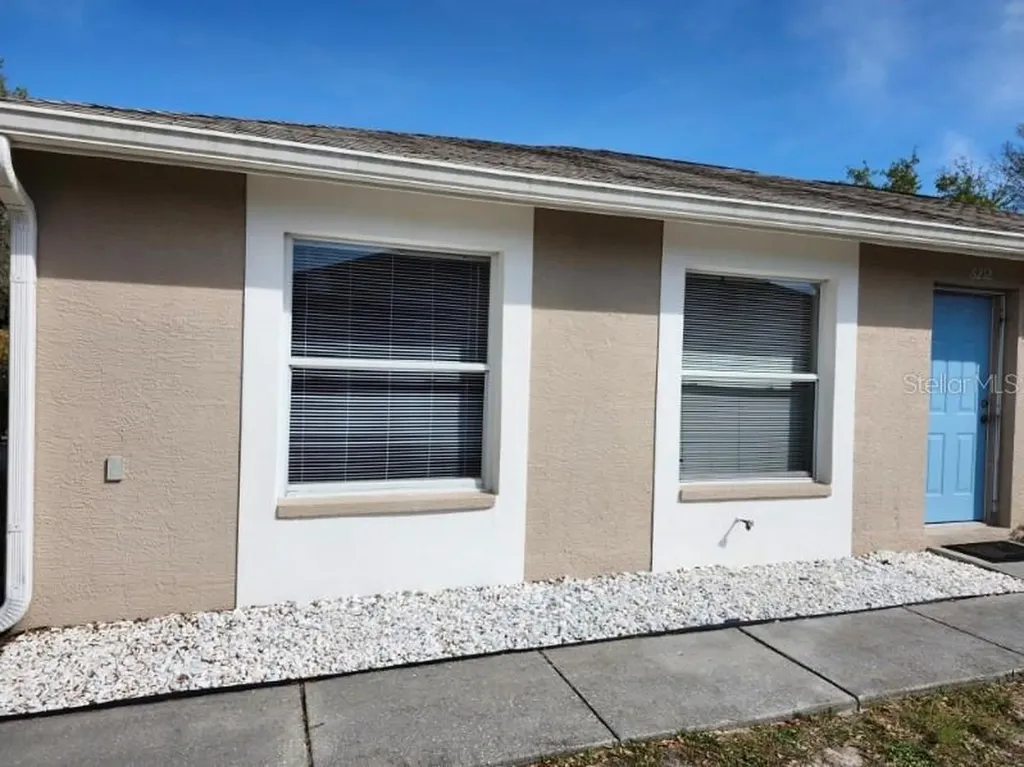 6212-6214 Kentucky Avenue New Port Richey FL 34653