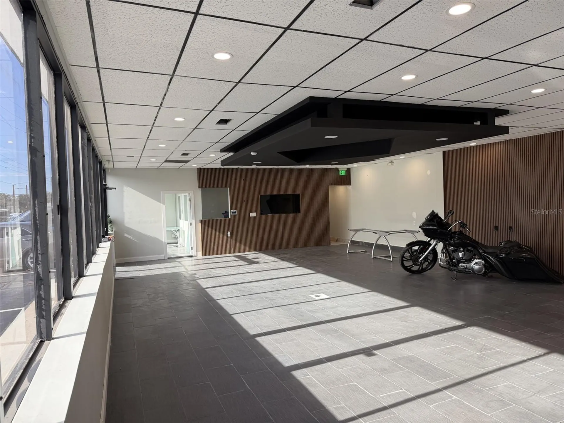 5005 Edgewater Drive Orlando FL 32810