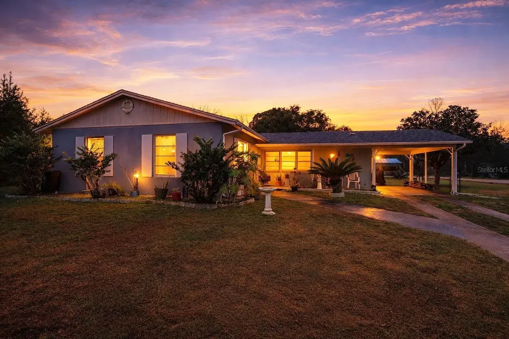 1541 N Page Drive Deltona FL 32725