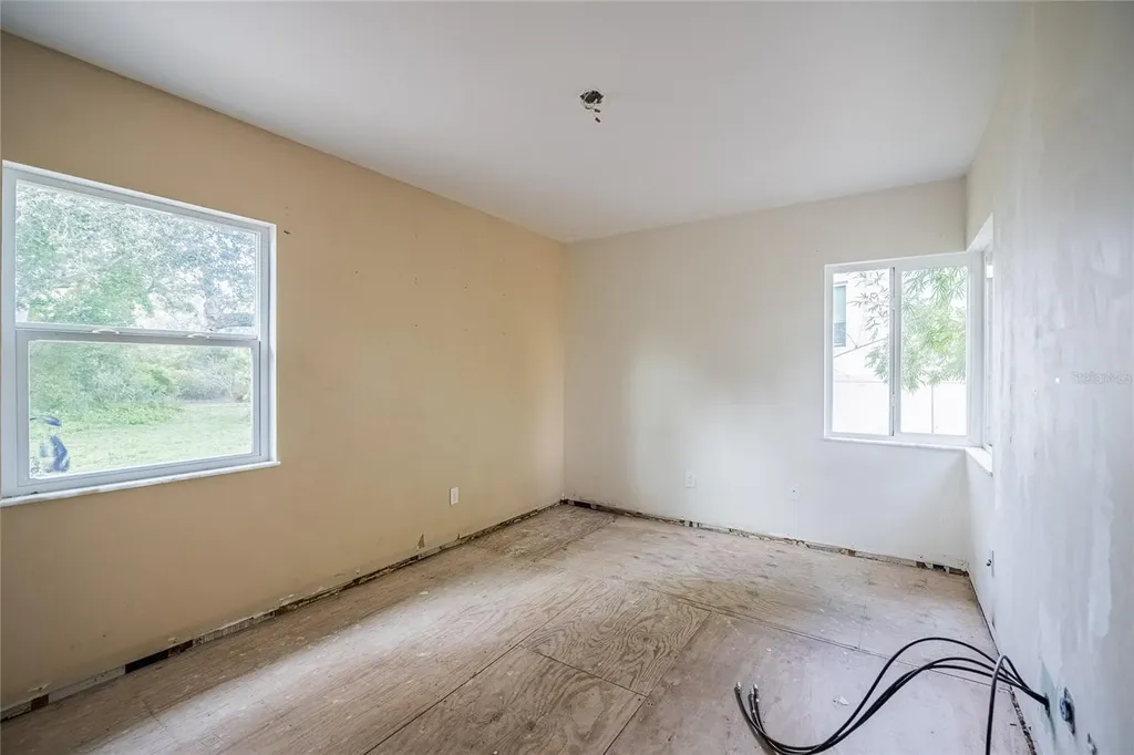 6213 Sanders Drive Tampa FL 33611
