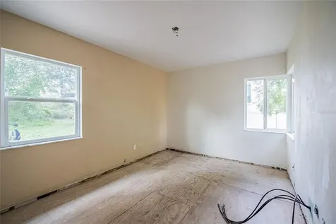 6213 Sanders Drive Tampa FL 33611