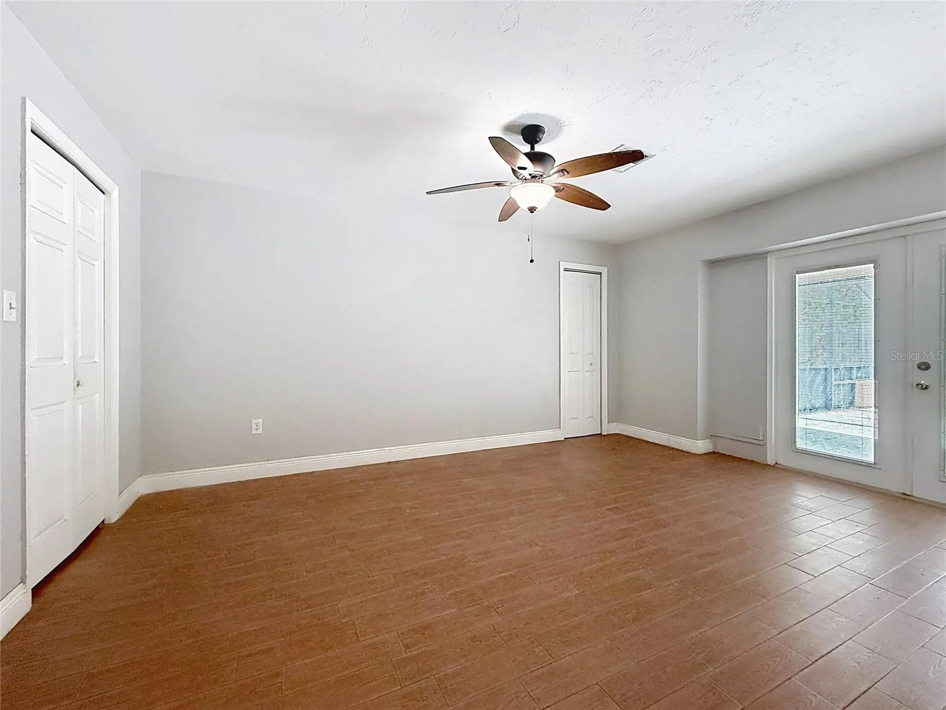 209 First Street Tavares FL 32778