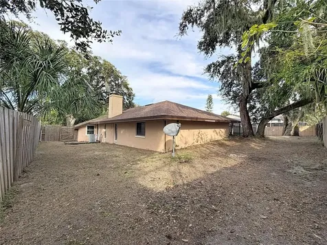 209 First Street Tavares FL 32778