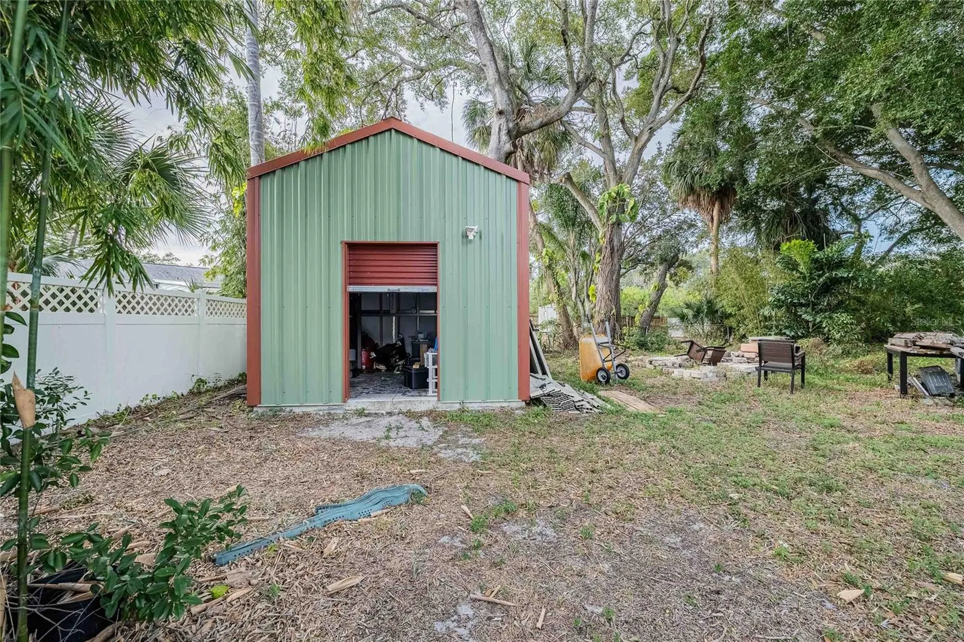 6213 Sanders Drive Tampa FL 33611