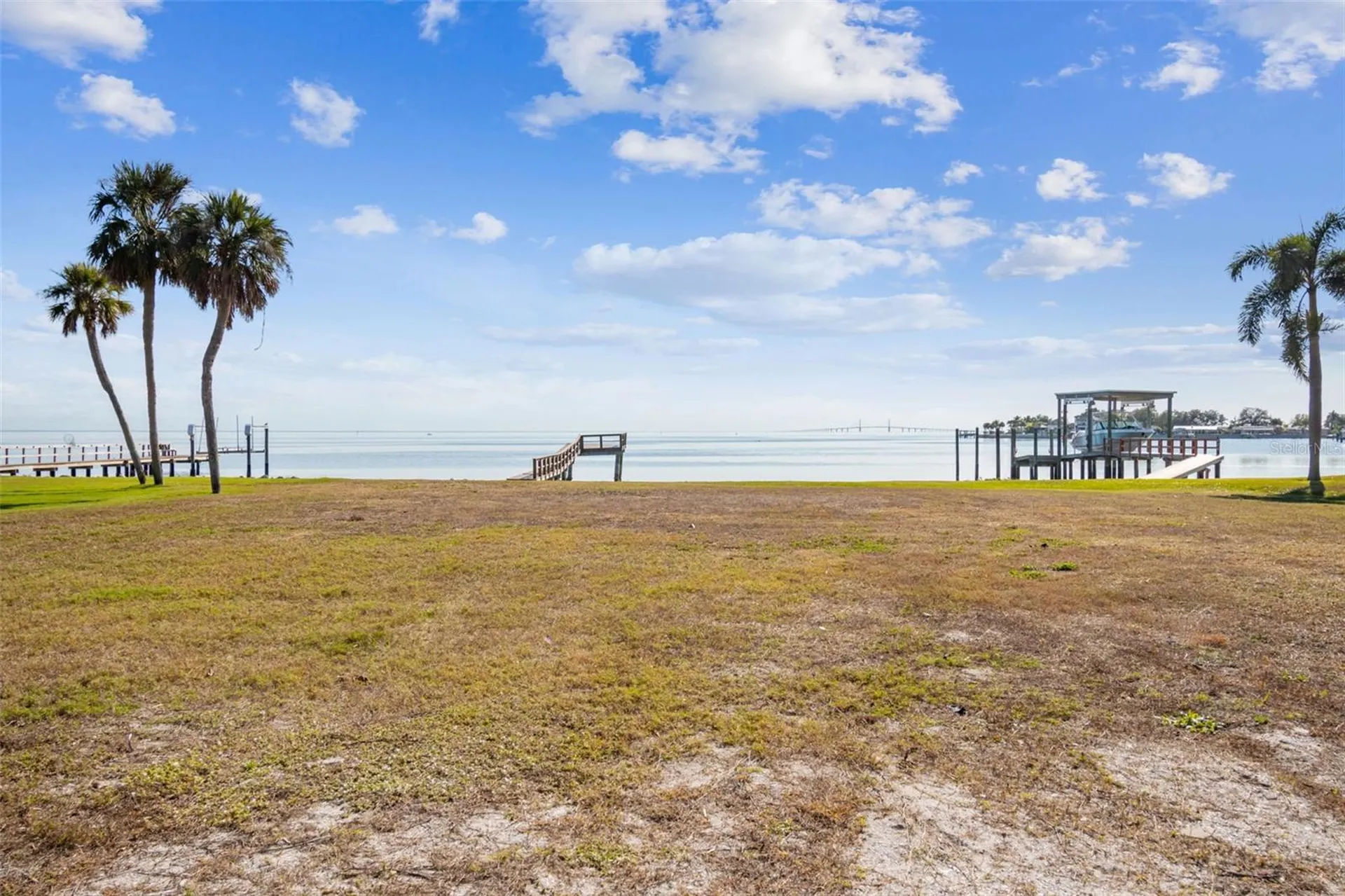 6330 Bahama Shores Drive S St Petersburg FL 33705