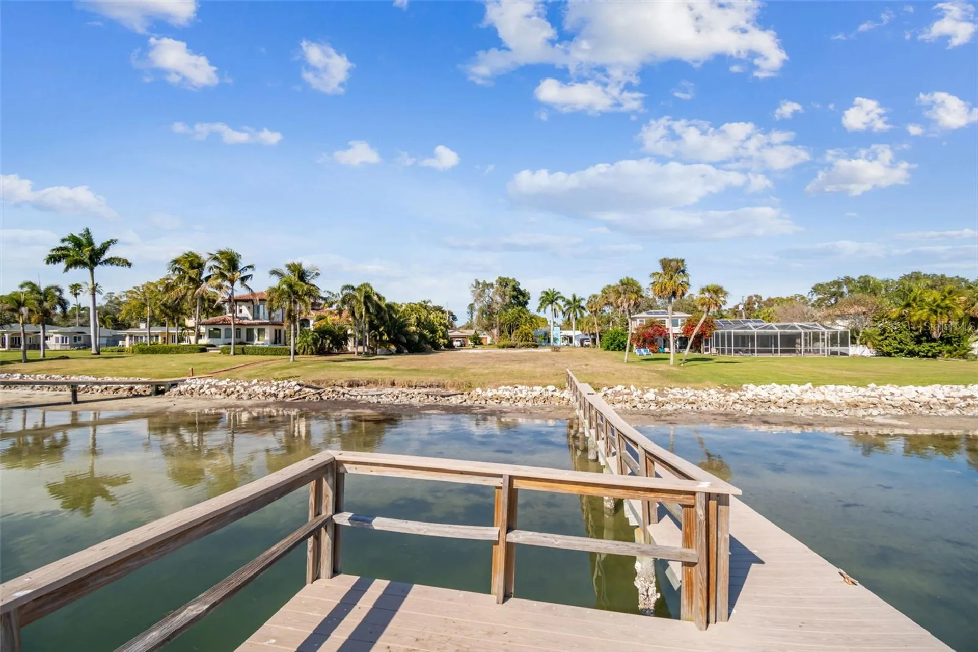 6330 Bahama Shores Drive S St Petersburg FL 33705