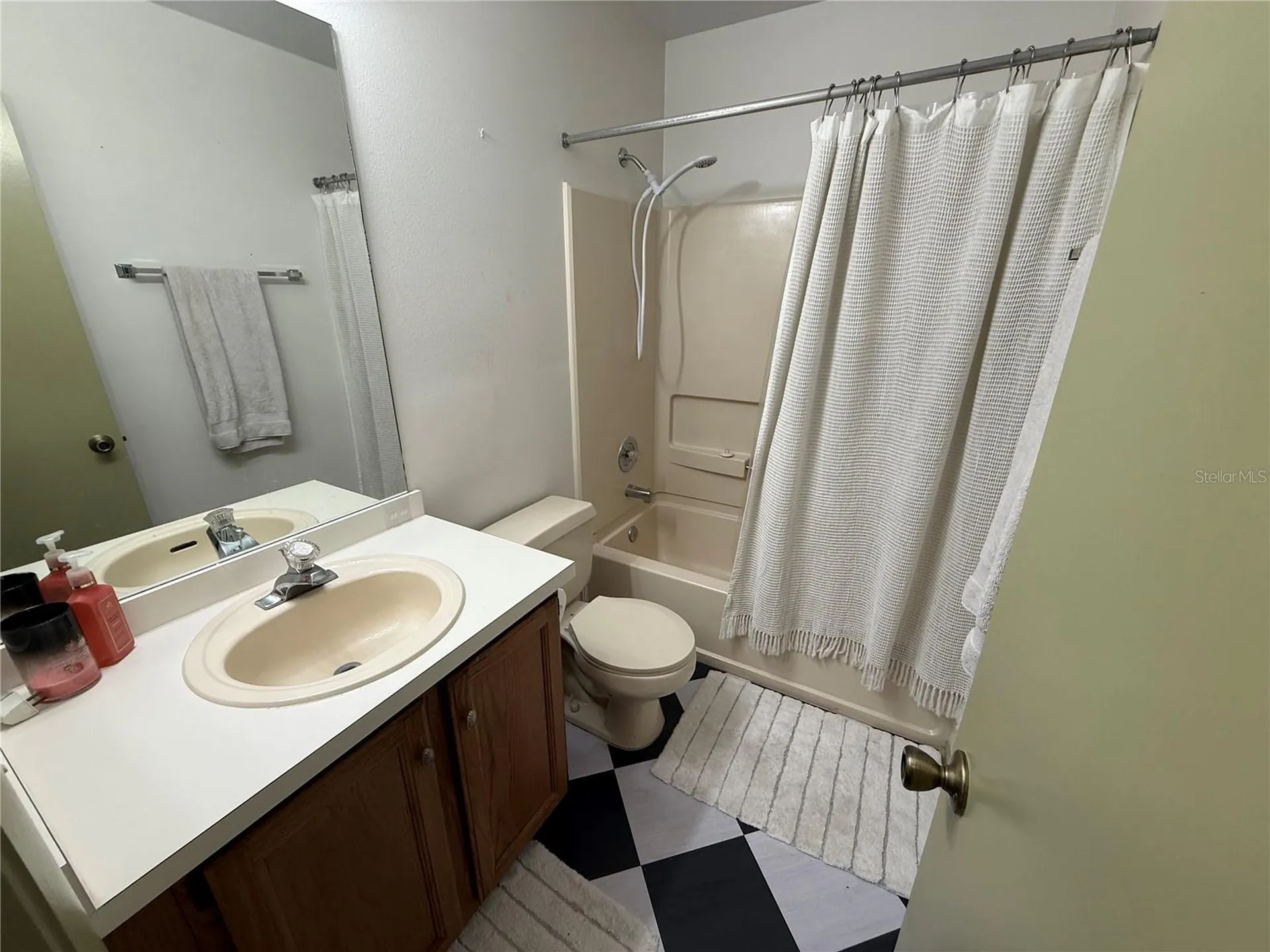 108 Reserve Circle Oviedo FL 32765