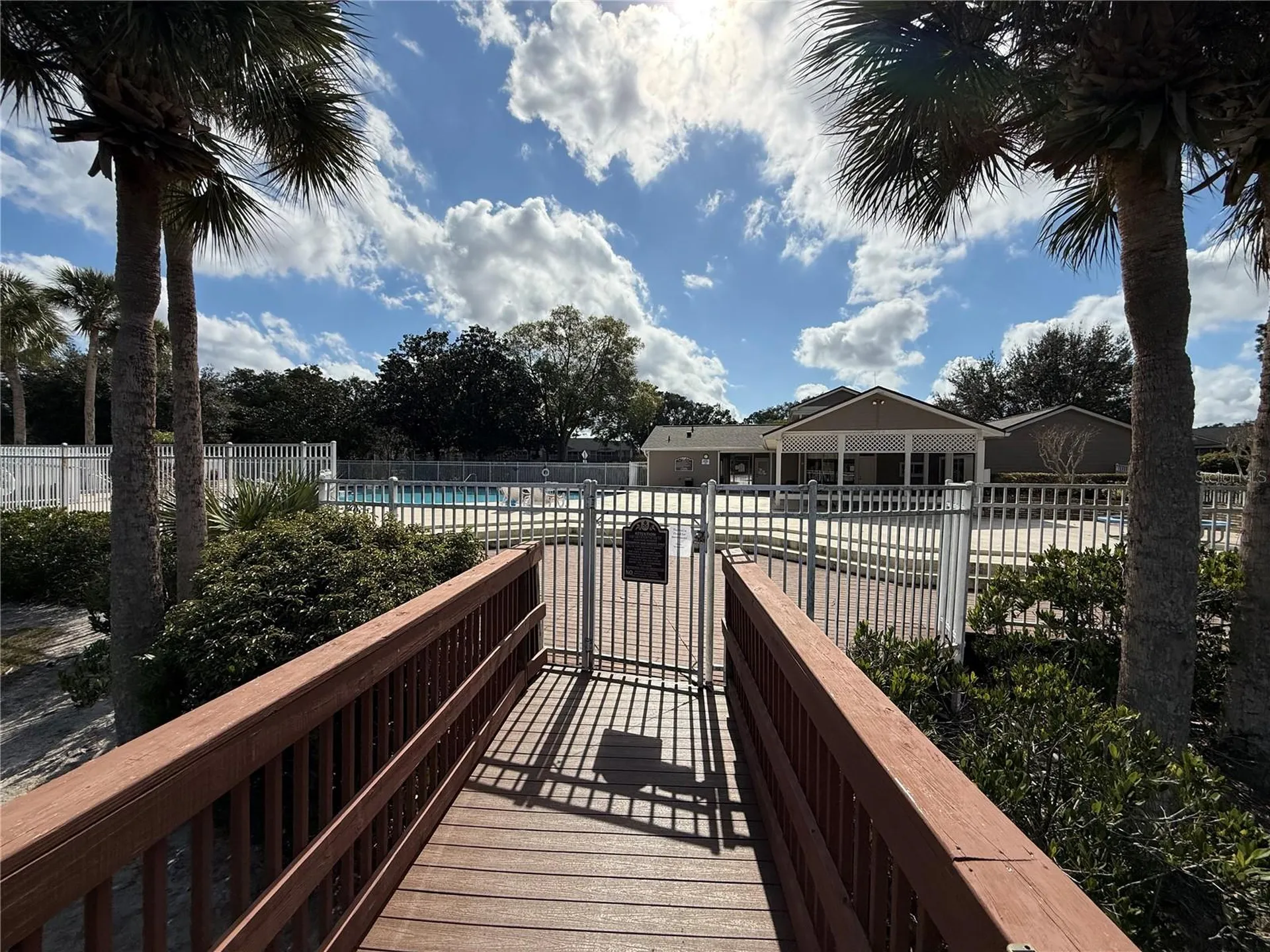 108 Reserve Circle Oviedo FL 32765