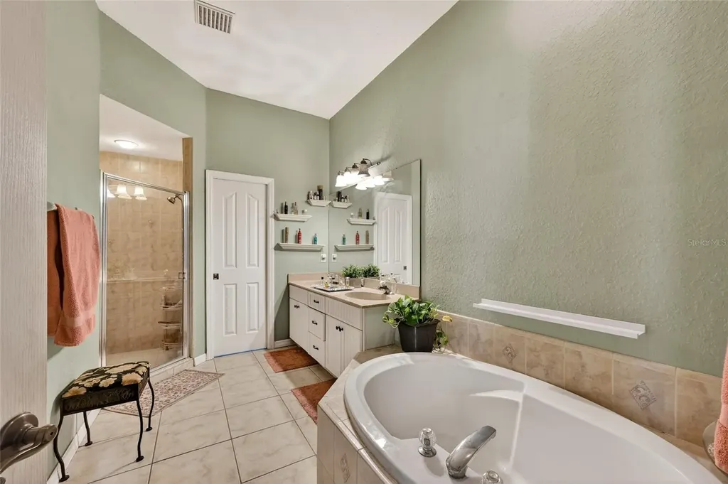 4603 4th Avenue E Bradenton FL 34208
