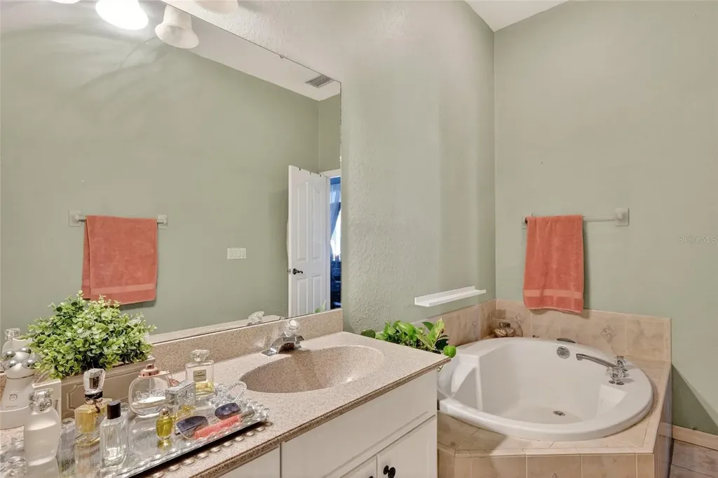4603 4th Avenue E Bradenton FL 34208