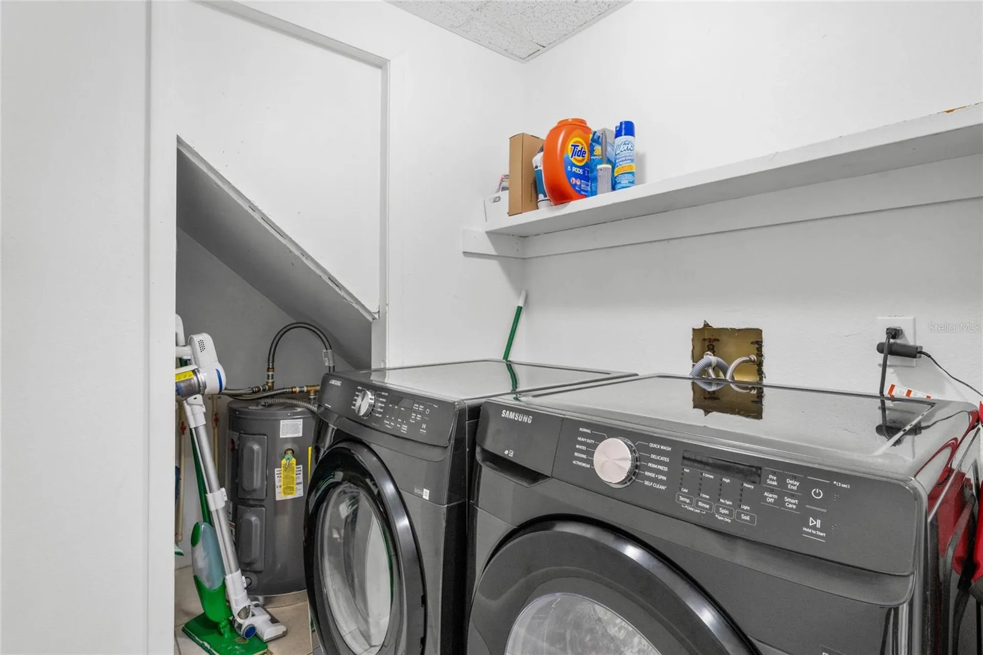 1409 Southard Avenue New Smyrna Beach FL 32169