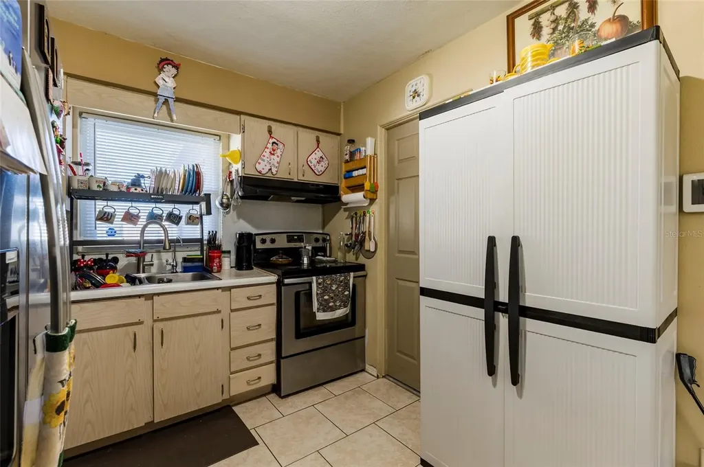 5331 10th Avenue N St Petersburg FL 33710