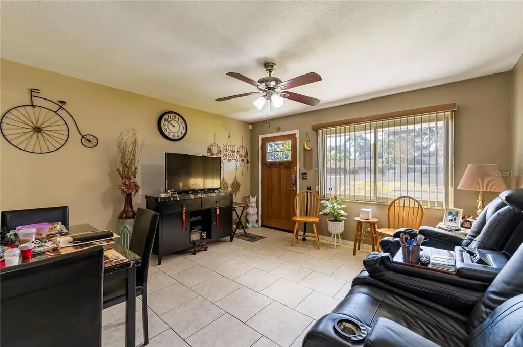5331 10th Avenue N St Petersburg FL 33710