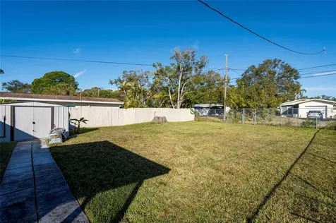 5331 10th Avenue N St Petersburg FL 33710