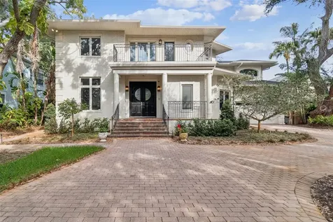 2605 W Lykes Court Tampa FL 33611