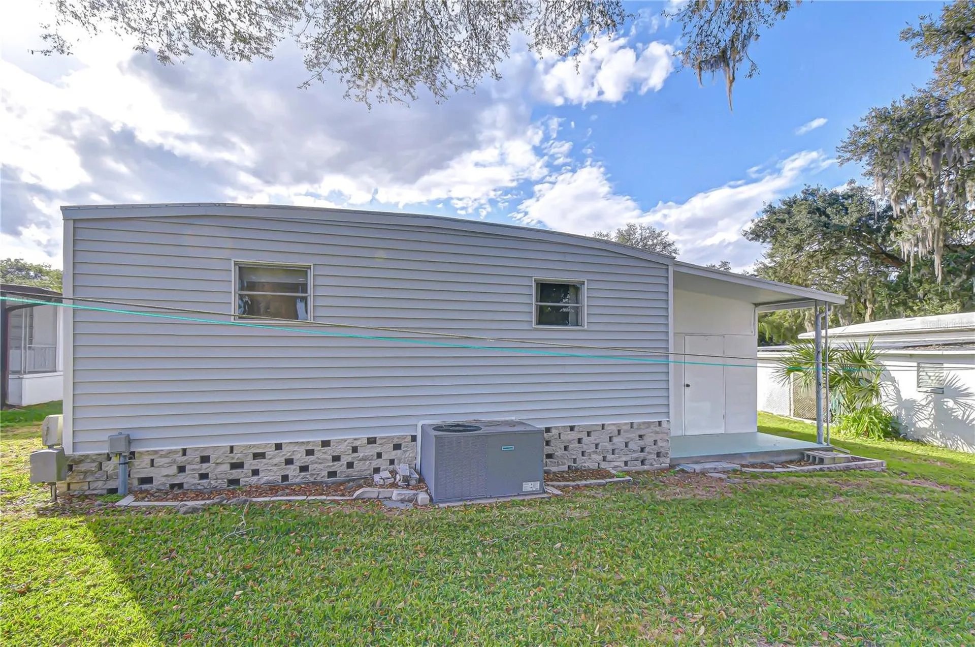 6128 Ridgewood Drive Zephyrhills FL 33542
