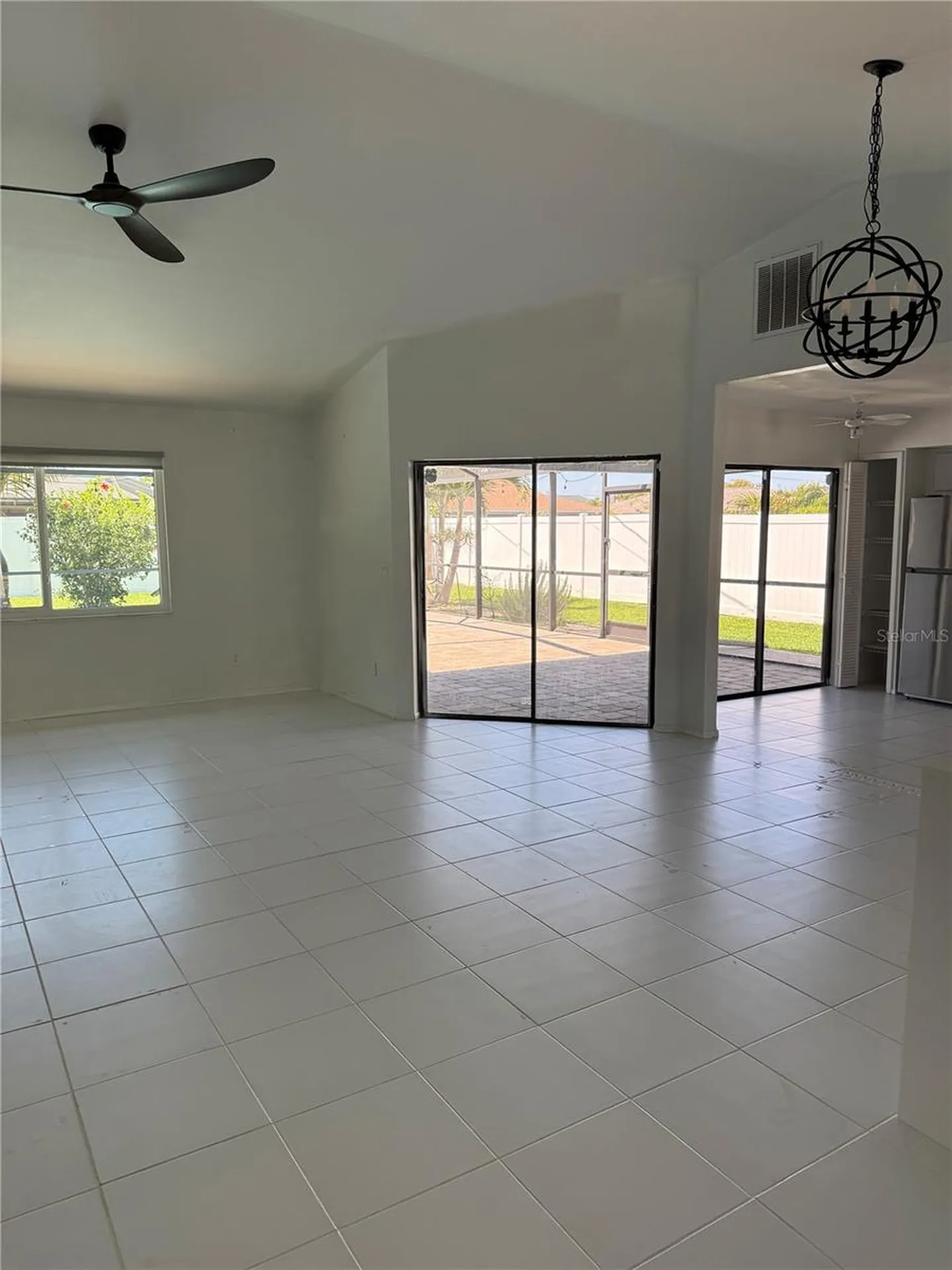 32 NE 13th Place Cape Coral FL 33909