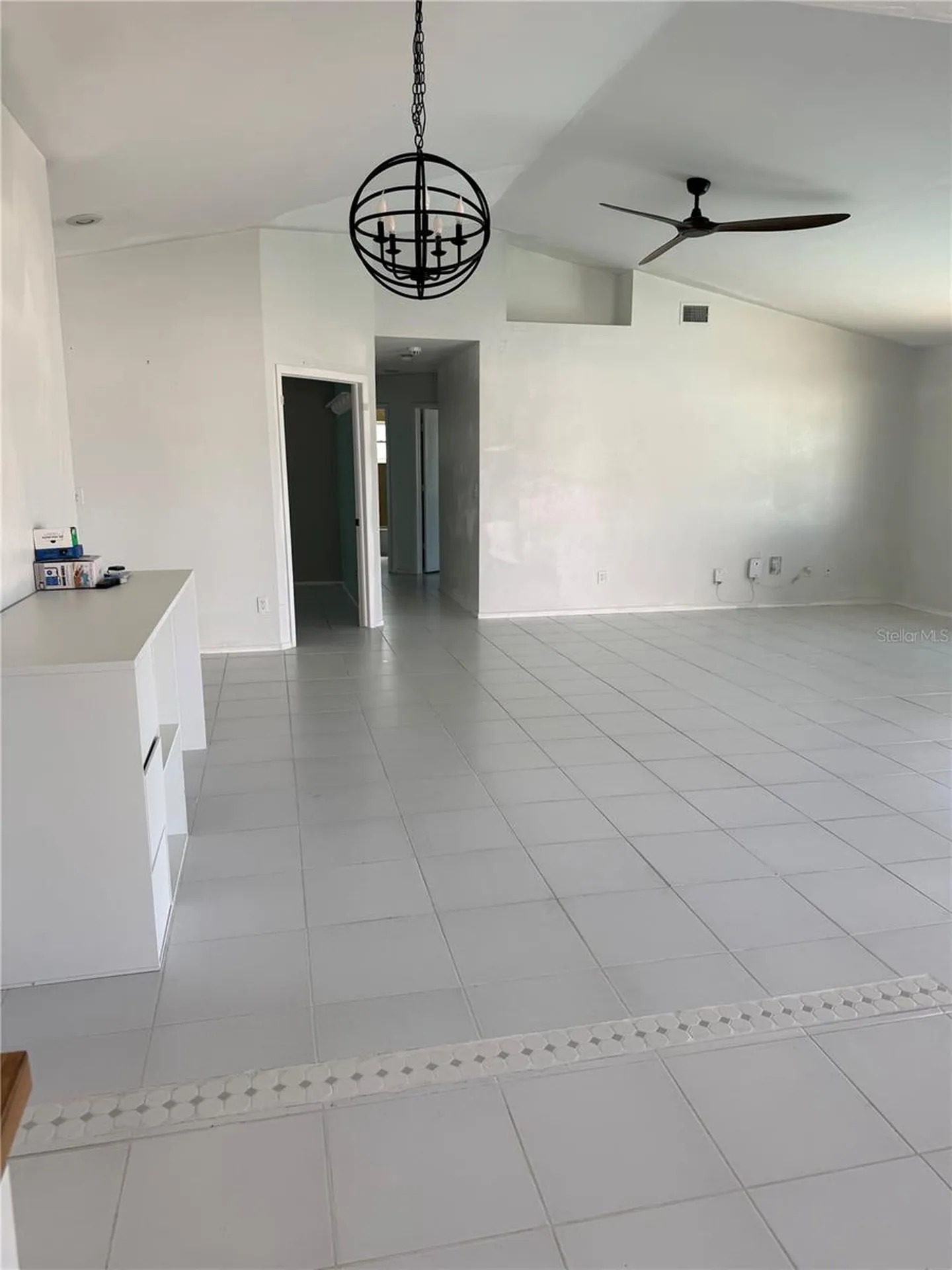 32 NE 13th Place Cape Coral FL 33909