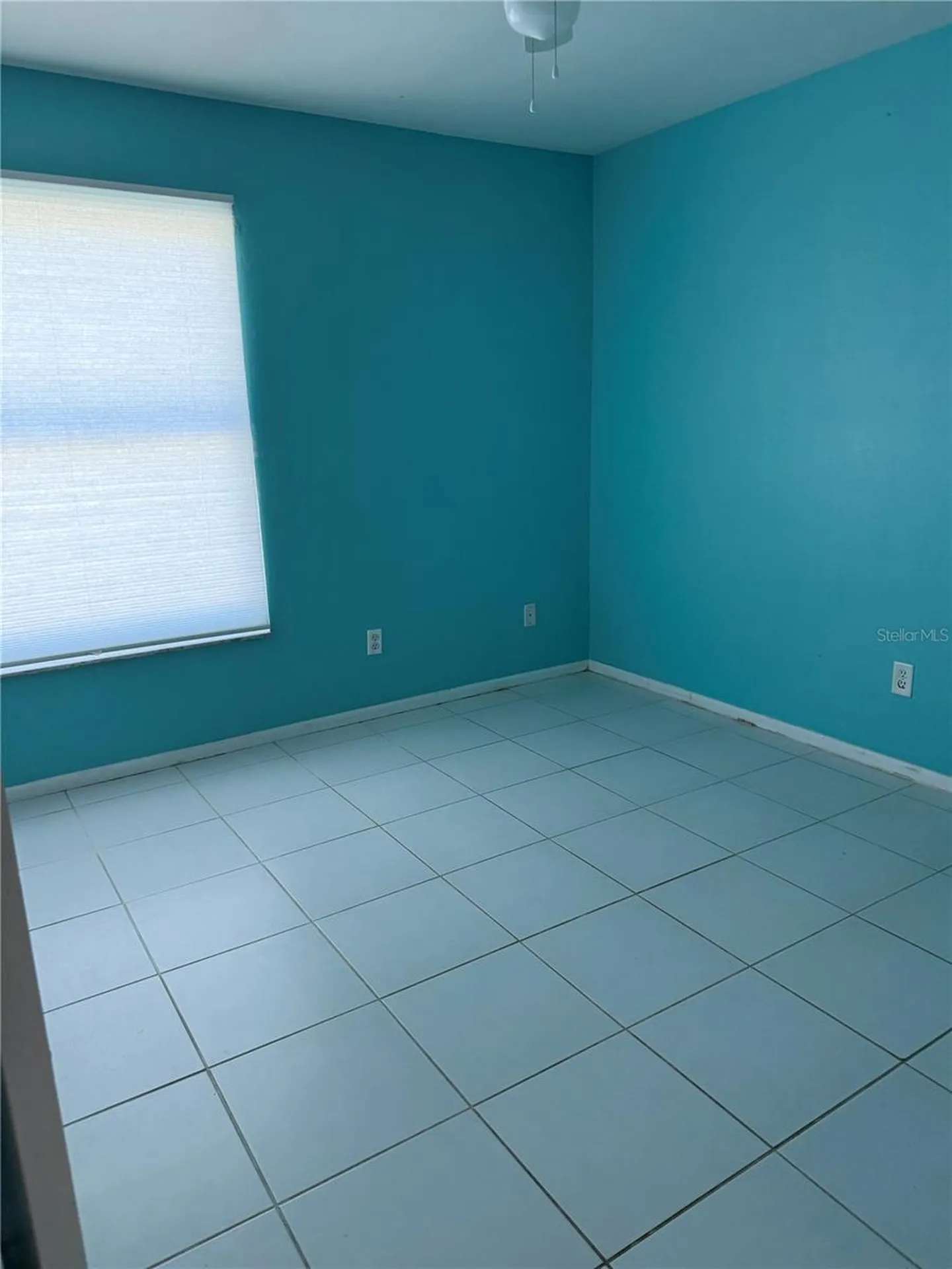 32 NE 13th Place Cape Coral FL 33909
