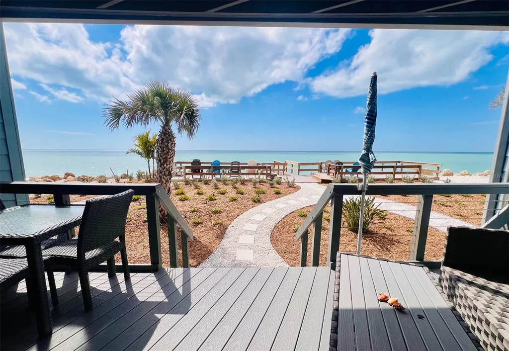 5030 N Beach Road Englewood FL 34223
