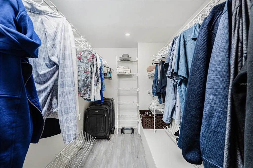 5030 N Beach Road Englewood FL 34223