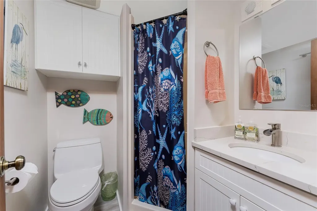 5030 N Beach Road Englewood FL 34223