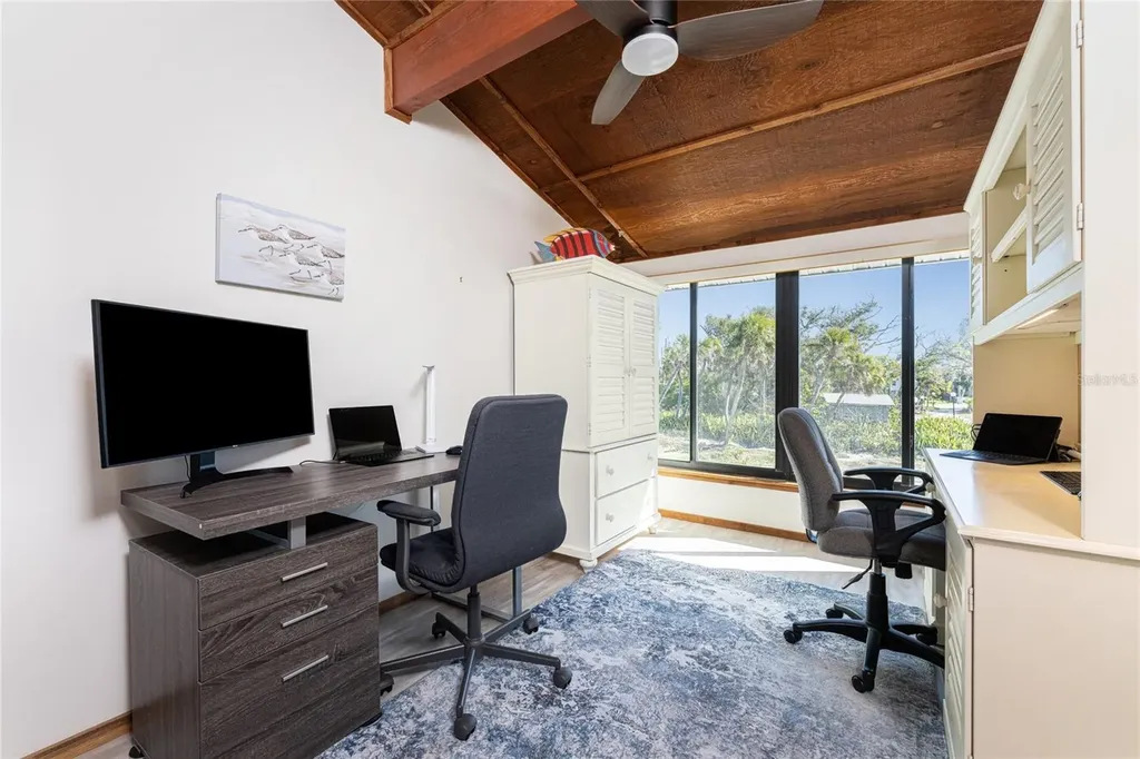 5030 N Beach Road Englewood FL 34223