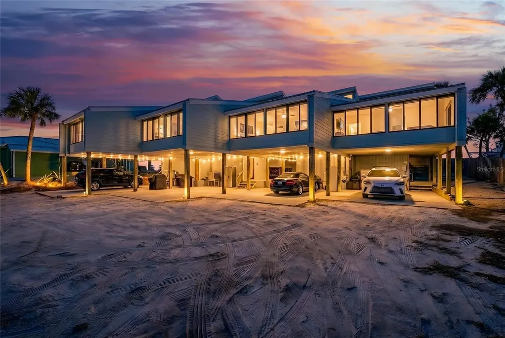 5030 N Beach Road Englewood FL 34223