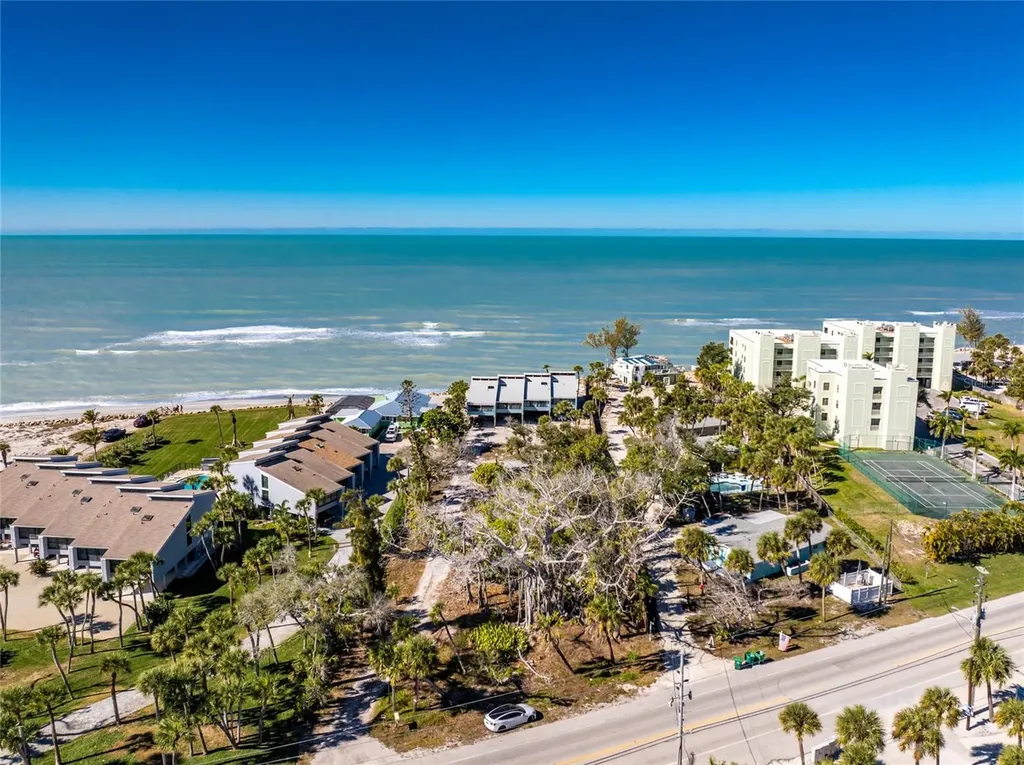 5030 N Beach Road Englewood FL 34223