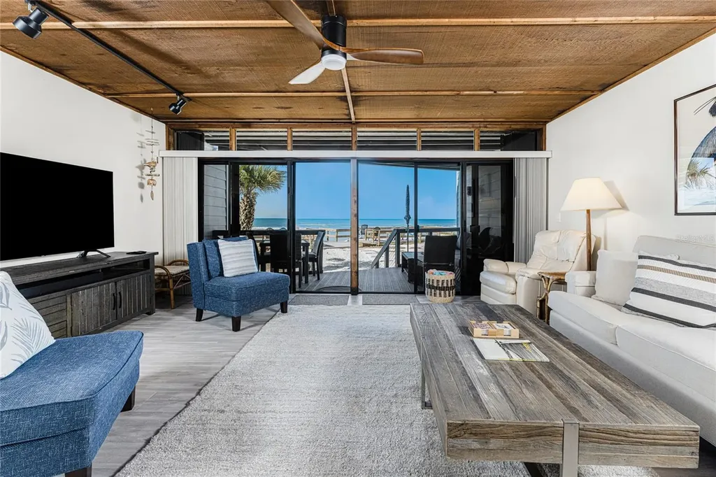 5030 N Beach Road Englewood FL 34223