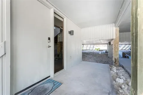 5030 N Beach Road Englewood FL 34223