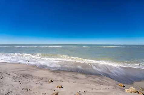 5030 N Beach Road Englewood FL 34223