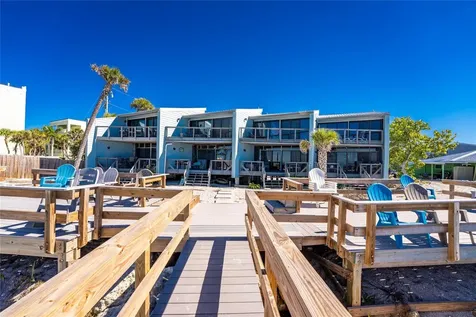 5030 N Beach Road Englewood FL 34223