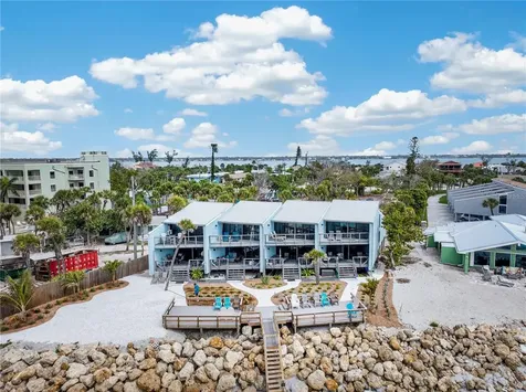 5030 N Beach Road Englewood FL 34223