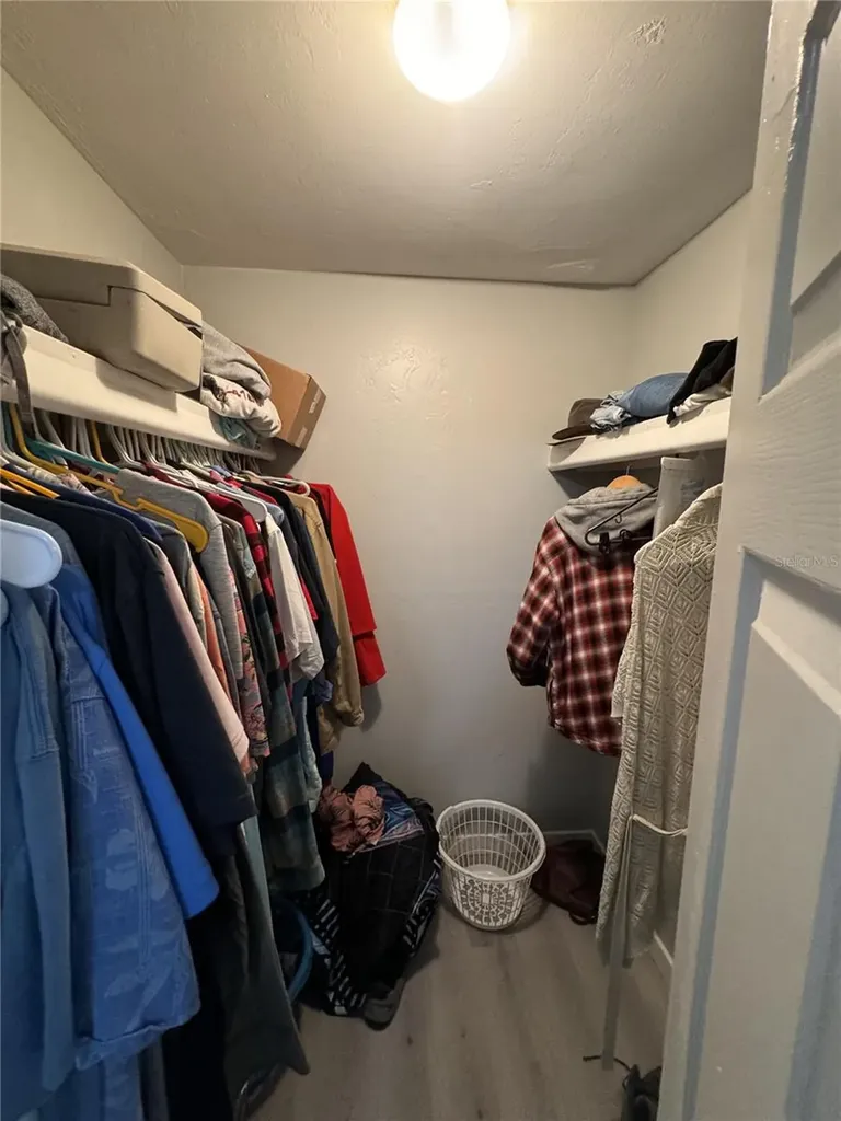 1323 NW 7th Place Cape Coral FL 33993