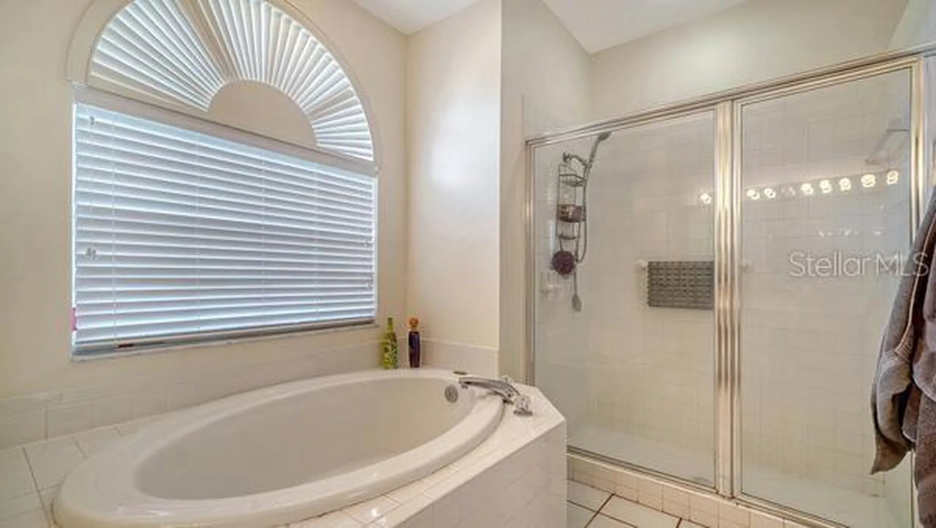 9559 Forest Hills Circle Sarasota FL 34238