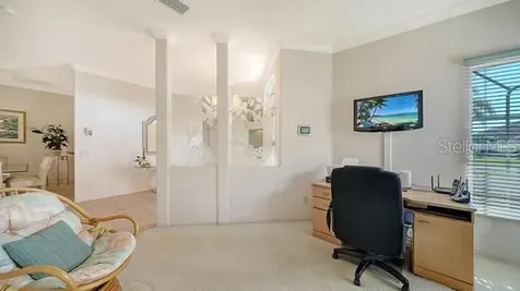 9559 Forest Hills Circle Sarasota FL 34238